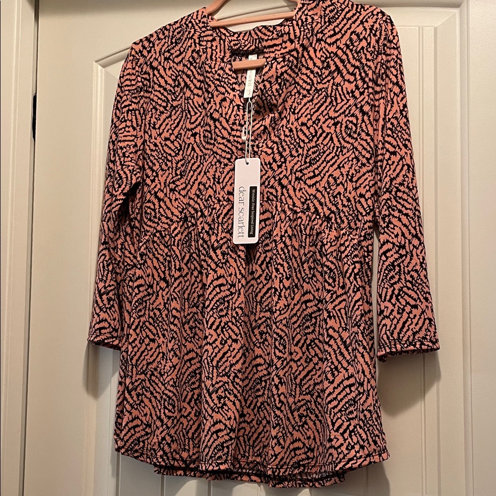 Dear Scarlett Women's Babydoll Blouse in Black and Peach Pink Color